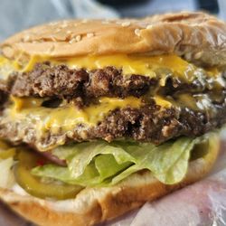 Neon Grill - Double Cheeseburger Deluxe