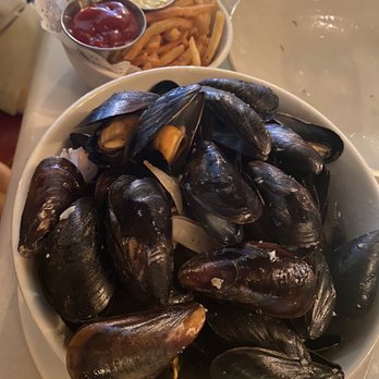 AOC East - Mussels (Large) - Wine Bars Near Me - New York, New York