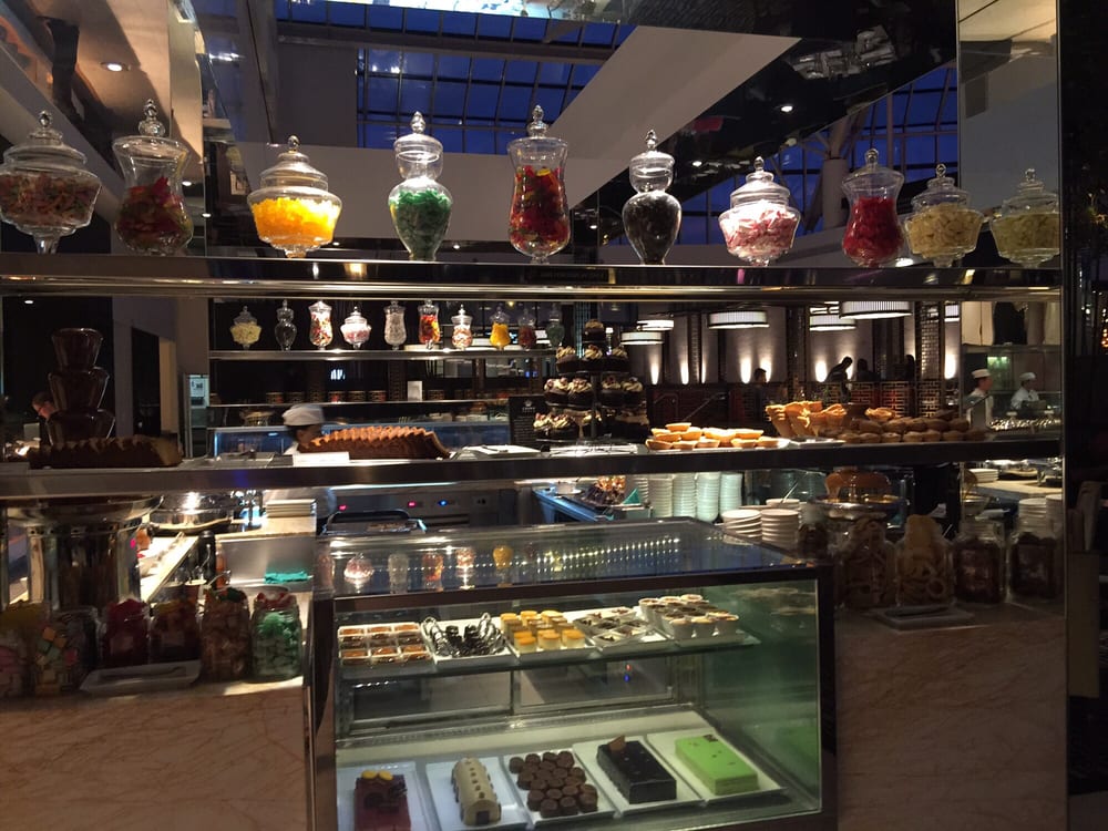 ATRIUM BUFFET Updated August 2024 95 Photos & 38 Reviews Crown