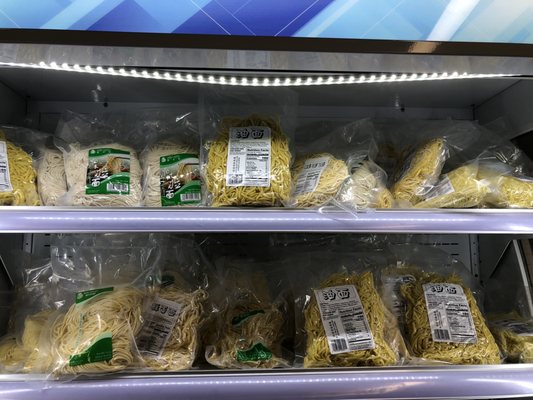 R' noodles by null
