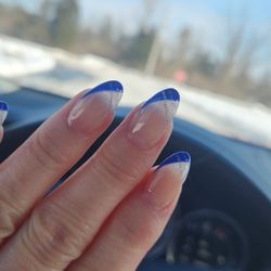 Be Pampered Nail Spa