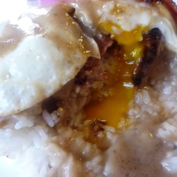 Harry's Café - Corn beef loco moco - Breakfast & Brunch Near Me - Honolulu, Hawaii Harry's Café - Corn beef loco moco - Breakfast & Brunch Near Me - Honolulu, Hawaii