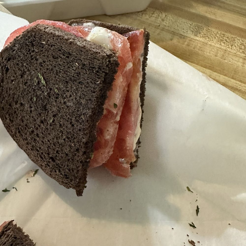 The Tomato Place - Tomato sandwich - Juice Bars & Smoothies Near Me - Vicksburg, Mississippi The Tomato Place - Tomato sandwich - Juice Bars & Smoothies Near Me - Vicksburg, Mississippi