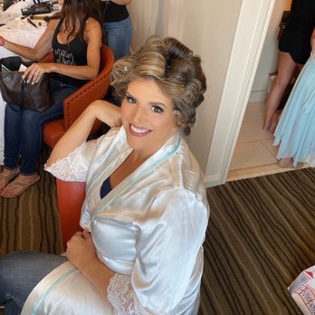 Shea Eliz Salon - Set and made up!! - Hair Stylists Near Me - Houston, Texas Shea Eliz Salon - Set and made up!! - Hair Stylists Near Me - Houston, Texas