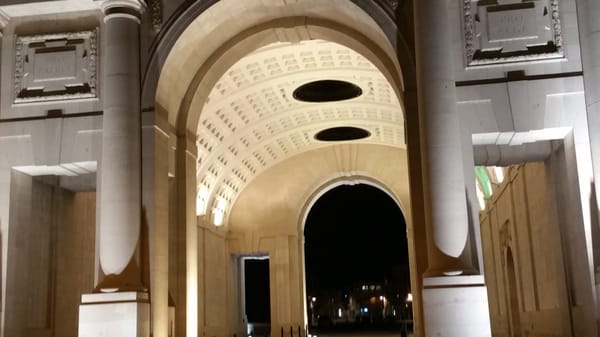 Menin Gate by null