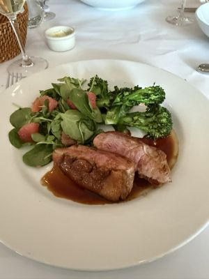 Le Bilboquet by null