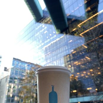Blue Bottle Coffee - Midtown Center - Cup outside - Coffee & Tea Near Me - Washington, DC, District of Columbia