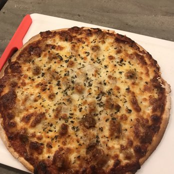 Bartolini's - Thin crust.  Major disappointment. - Pizza Near Me - Midlothian, Illinois