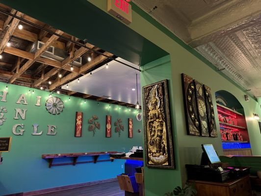 Thaiangle Restaurant by null