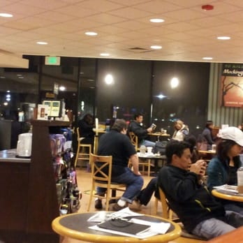 Barnes & Noble - Starbucks cafe @ BnN - Bookstores Near Me - Dublin, California