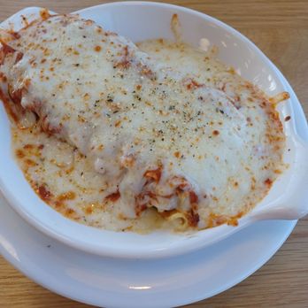 Fazoli's - Lasagna - Definitely enough for left-overs! - Italian Near Me - Glendale, Arizona