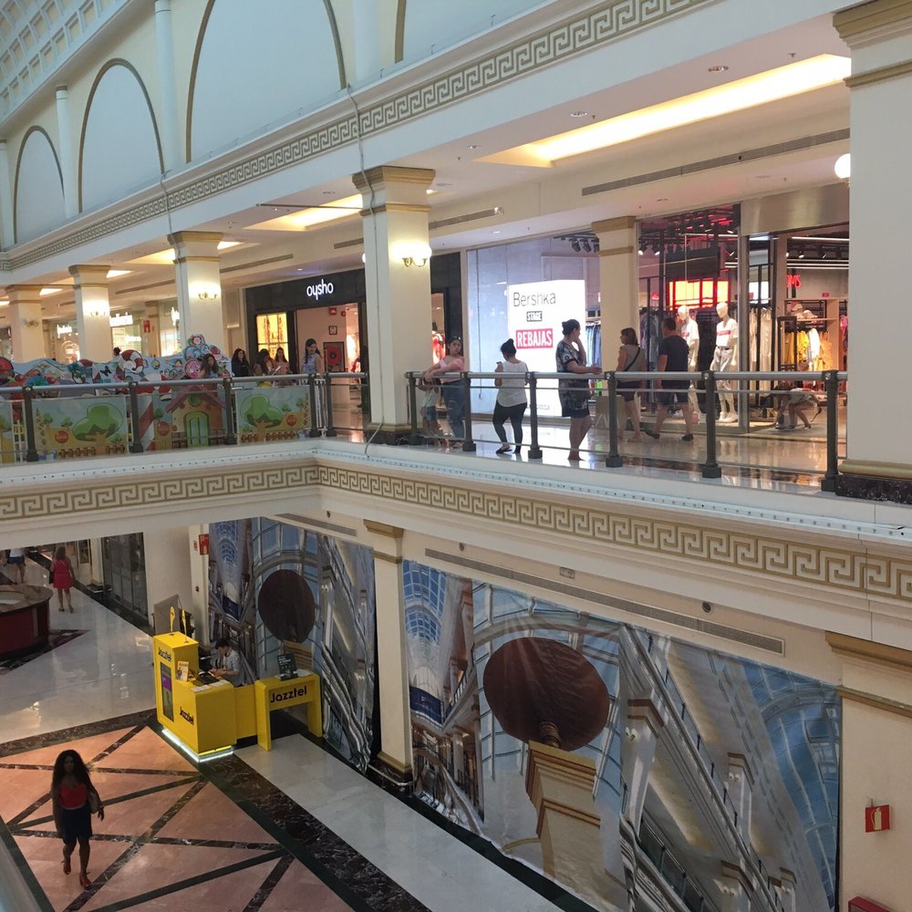 Plaza Mar 2 - Mall interior - Shopping Centers Near Me - Alicante, A