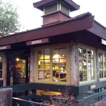 The Queen's Coffee - the outside of the building - Coffee & Tea Near Me - Campbell, California