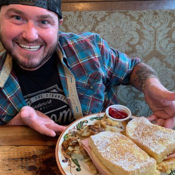 The Maple Counter Cafe - Monte Cristo! - Breakfast & Brunch Near Me - Walla Walla, Washington The Maple Counter Cafe - Monte Cristo! - Breakfast & Brunch Near Me - Walla Walla, Washington