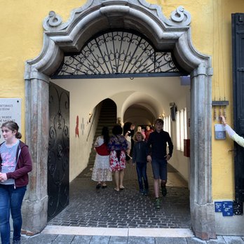 Mozarts Geburtshaus - Museums Near Me - Salzburg, 5