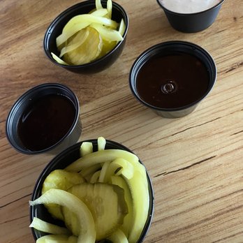 Gettin' Basted - The pickled onions & pickles were so good! - Barbeque Near Me - Branson, Missouri Gettin' Basted - The pickled onions & pickles were so good! - Barbeque Near Me - Branson, Missouri