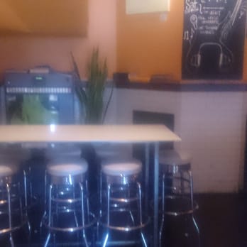 Crown & Sceptre Hotel - Bars Near Me - Adelaide, SA