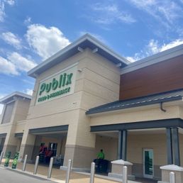 Exterior photo of Publix Super Markets - Sarasota, Florida Exterior photo of Publix Super Markets - Sarasota, Florida