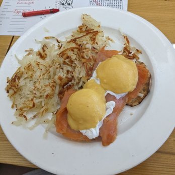 Honey Jam Cafe - Eggs Benedict - Breakfast & Brunch Near Me - Downers Grove, Illinois Honey Jam Cafe - Eggs Benedict - Breakfast & Brunch Near Me - Downers Grove, Illinois