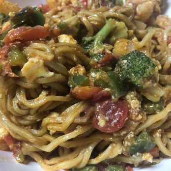 honeygrow - Create Your Own Stir-fry with Double Shrimp!!! - Salad Near Me - Bowie, Maryland