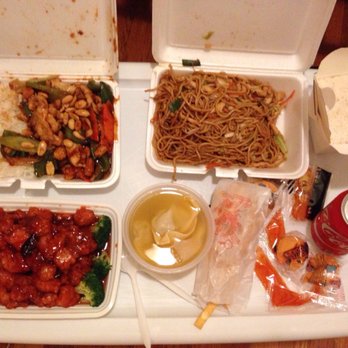 New Jin Shing - Subtotal b4 tax+tip=$21! Rice and soda (real Coca Cola, not mystery soda in a plastic soup container lol) were complimentary - Chinese Near Me - Brooklyn, New York