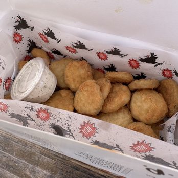 Howlin' Ray's - Fried pickles - Southern Near Me - Los Angeles, California Howlin' Ray's - Fried pickles - Southern Near Me - Los Angeles, California