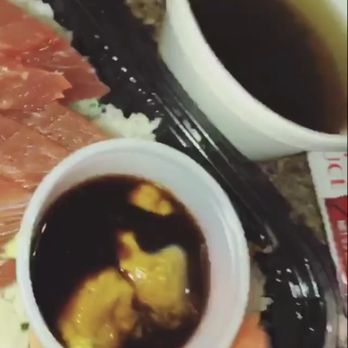 Ahi & Vegetable - Ala Moana - Poke Near Me - Honolulu, Hawaii