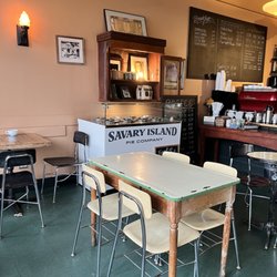 Savary Island Pie Company