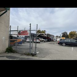Cortez’s Tire Shop