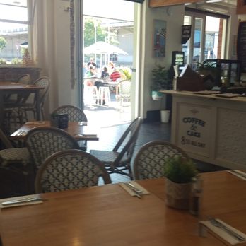 The Lighthouse Wharf Hotel - Seating - Hotels Near Me - Port Adelaide, SA