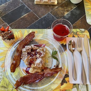 Harmony Hill Bed & Breakfast - Bed & Breakfast Near Me - Arrington, Virginia