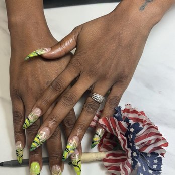 Golden Nails - If you like green - Nail Salons Near Me - Jonesboro, Georgia Golden Nails - If you like green - Nail Salons Near Me - Jonesboro, Georgia