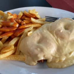 Römer-Grill - Hawaiischnitzel mit Sauce Hollandaise...