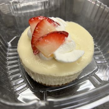 LBCC Bakery - Cheesecake - Bakeries Near Me - Long Beach, California