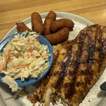 Snapperz Grill & Steam Bar - Snapper - Seafood Near Me - Morehead City, North Carolina Snapperz Grill & Steam Bar - Snapper - Seafood Near Me - Morehead City, North Carolina