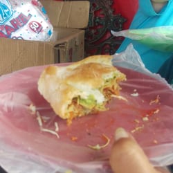 Tortas y Tostadas Don Pancho - Una rica torta de chile relleno