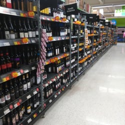 Asda Trafford Park - Wine Aisle