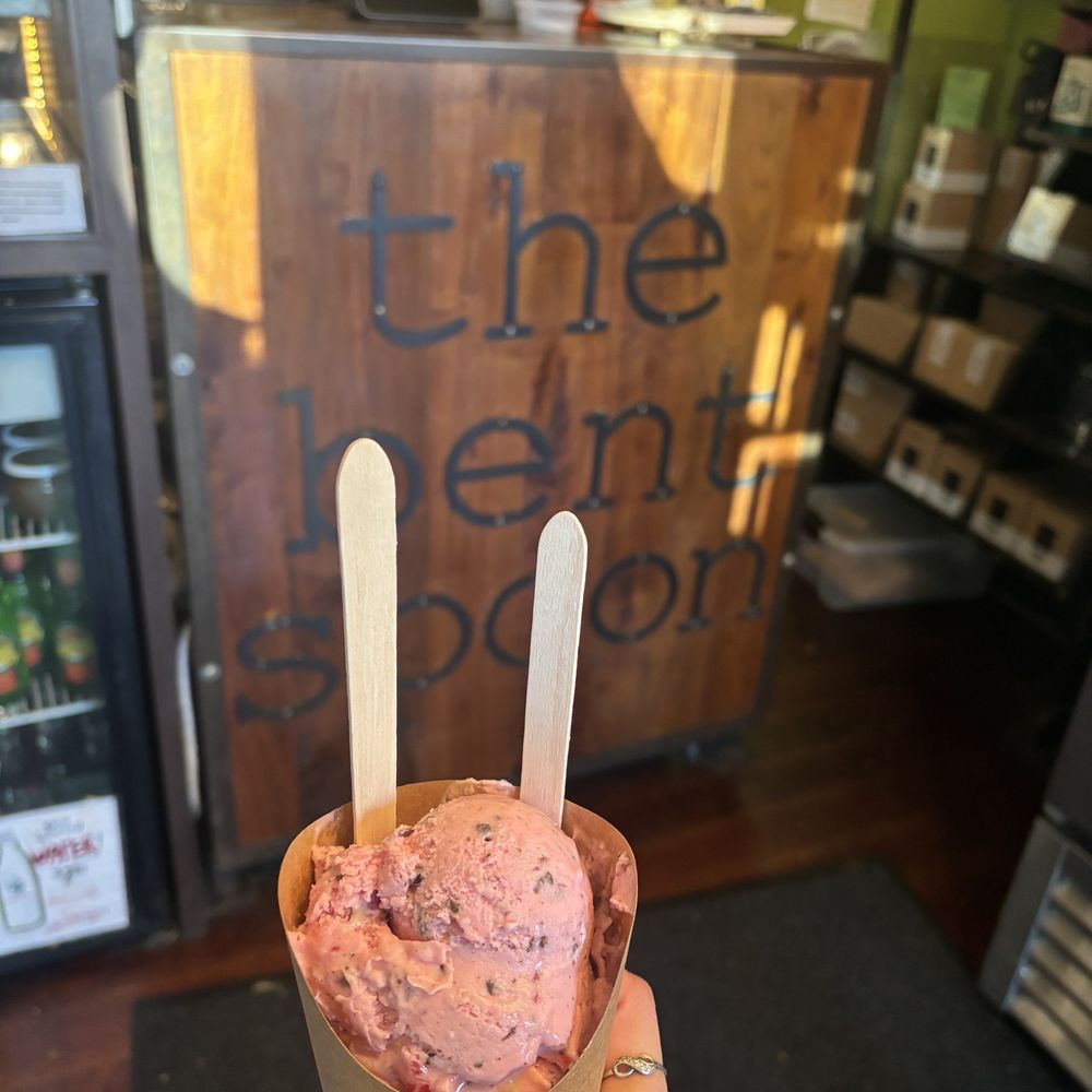 The Bent Spoon - Peppermint shtick - Ice Cream & Frozen Yogurt Near Me - Princeton, New Jersey The Bent Spoon - Peppermint shtick - Ice Cream & Frozen Yogurt Near Me - Princeton, New Jersey