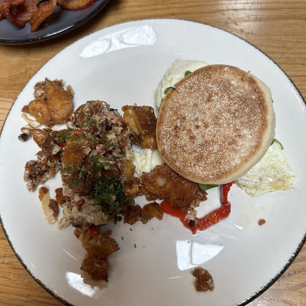 Cinderlands Warehouse - Breakfast sandwich and potatoes - Breweries Near Me - Pittsburgh, Pennsylvania Cinderlands Warehouse - Breakfast sandwich and potatoes - Breweries Near Me - Pittsburgh, Pennsylvania