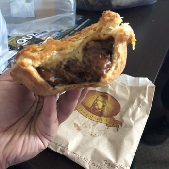 Fergbaker - Angus & Cheese - Bakeries Near Me - Queenstown, OTA
