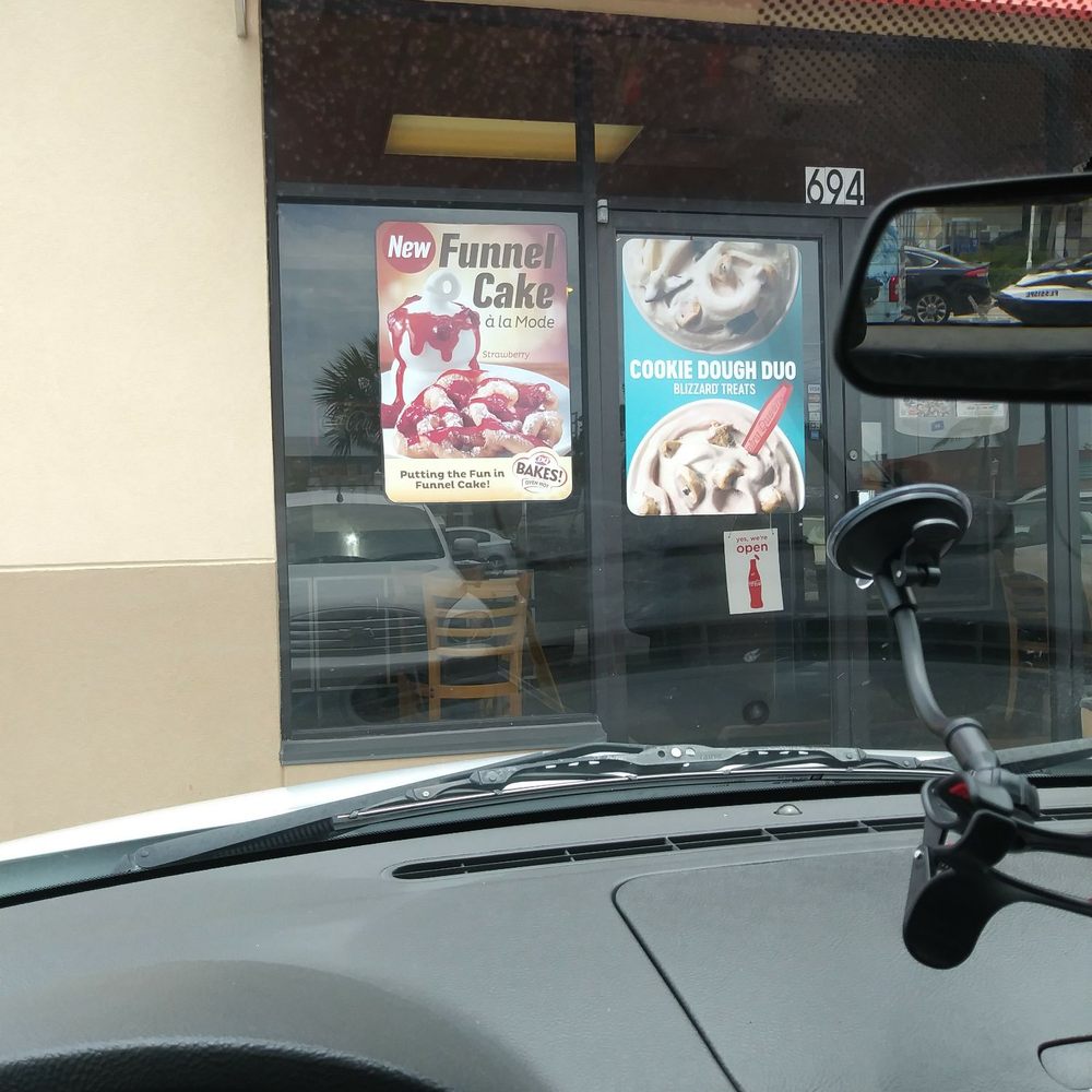Dairy Queen Grill & Chill - Just arrived. This one looks a whole lot better then the golden gate one but don't like the cashier's attitude - Fast Food Near Me - Naples, Florida Dairy Queen Grill & Chill - Just arrived. This one looks a whole lot better then the golden gate one but don't like the cashier's attitude - Fast Food Near Me - Naples, Florida