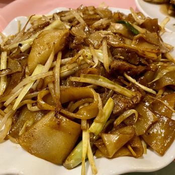 Qin Dynasty - Sliced Beef Chow Fun - Dim Sum Near Me - Parsippany, New Jersey