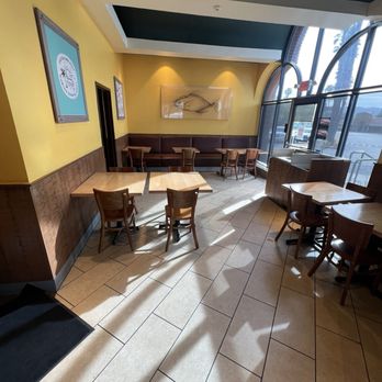 Rubio's Coastal Grill - Mexican Near Me - Temecula, California
