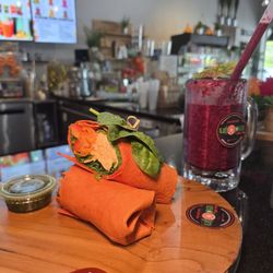 Utopia Juice Bar - Vegan Tuna Wrap