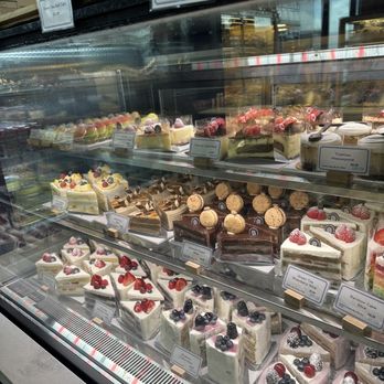 Paris Baguette - Bakeries Near Me - Katy, Texas Paris Baguette - Bakeries Near Me - Katy, Texas