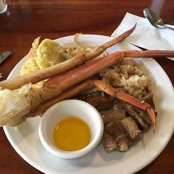 Pagoda Floating Restaurant - Crab legs - Hawaiian Near Me - Honolulu, Hawaii