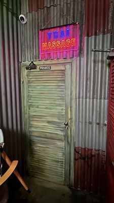 Molam Thai by null