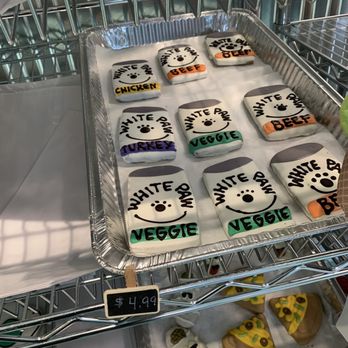 Salty Paws - Pet Stores Near Me - Philadelphia, Pennsylvania