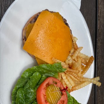 Kihei Caffe Lahaina - Cheeseburger - Breakfast & Brunch Near Me - Lahaina, Hawaii Kihei Caffe Lahaina - Cheeseburger - Breakfast & Brunch Near Me - Lahaina, Hawaii