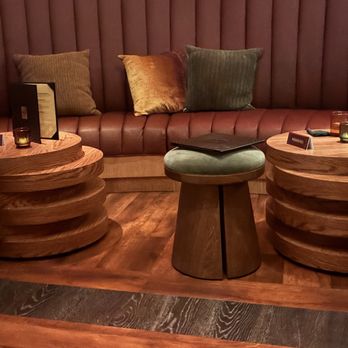 Vinyl Room - Lounge Area - Lounges Near Me - Las Vegas, Nevada Vinyl Room - Lounge Area - Lounges Near Me - Las Vegas, Nevada
